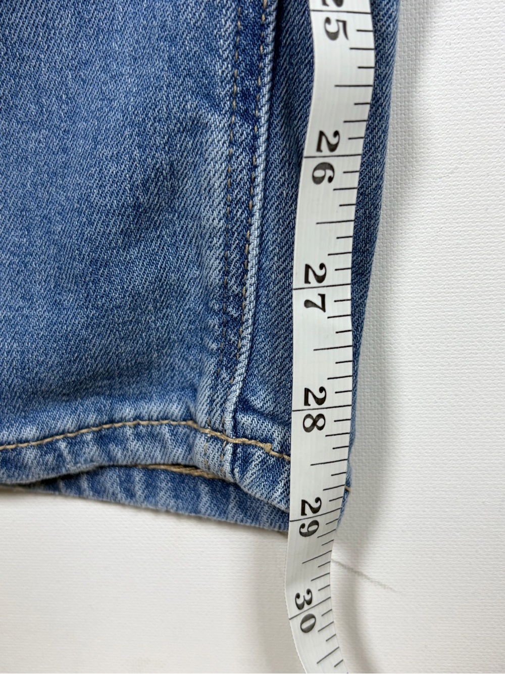 American Eagle Outfitters Light Blue Distressed Low Rise Baggy Wide-Leg Jeans - Picture 9 of 9